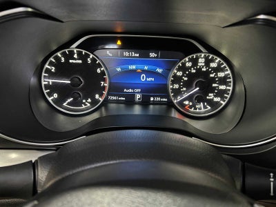 2017 Nissan Maxima SR