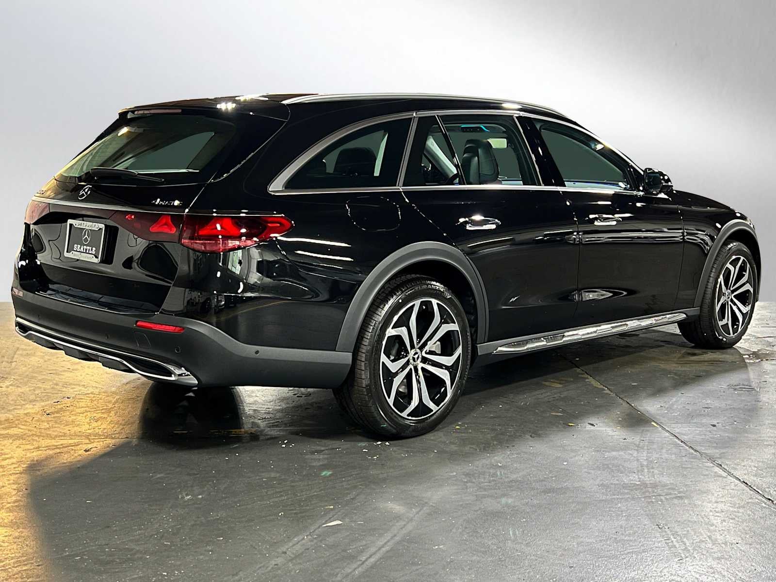 2025 Mercedes-Benz E-Class E 450