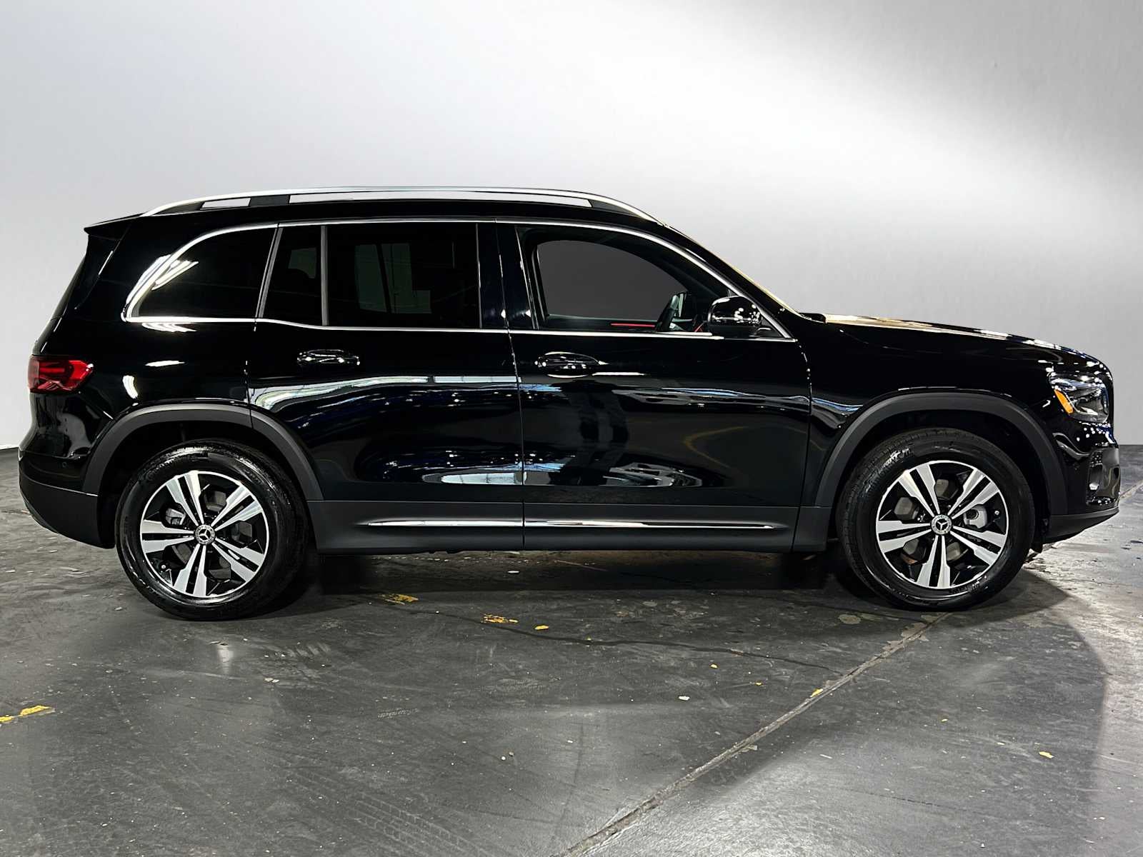 2025 Mercedes-Benz GLB GLB 250