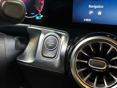 2025 Mercedes-Benz GLB GLB 250