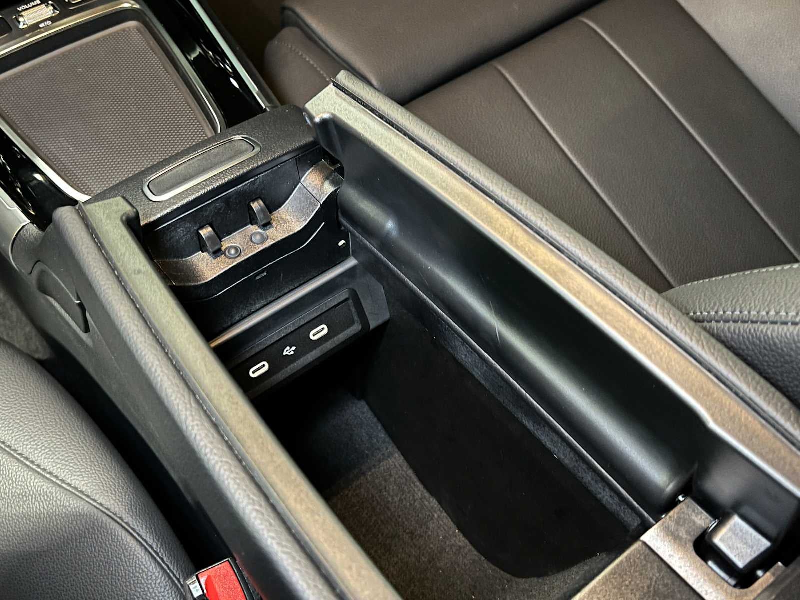 2025 Mercedes-Benz GLB GLB 250