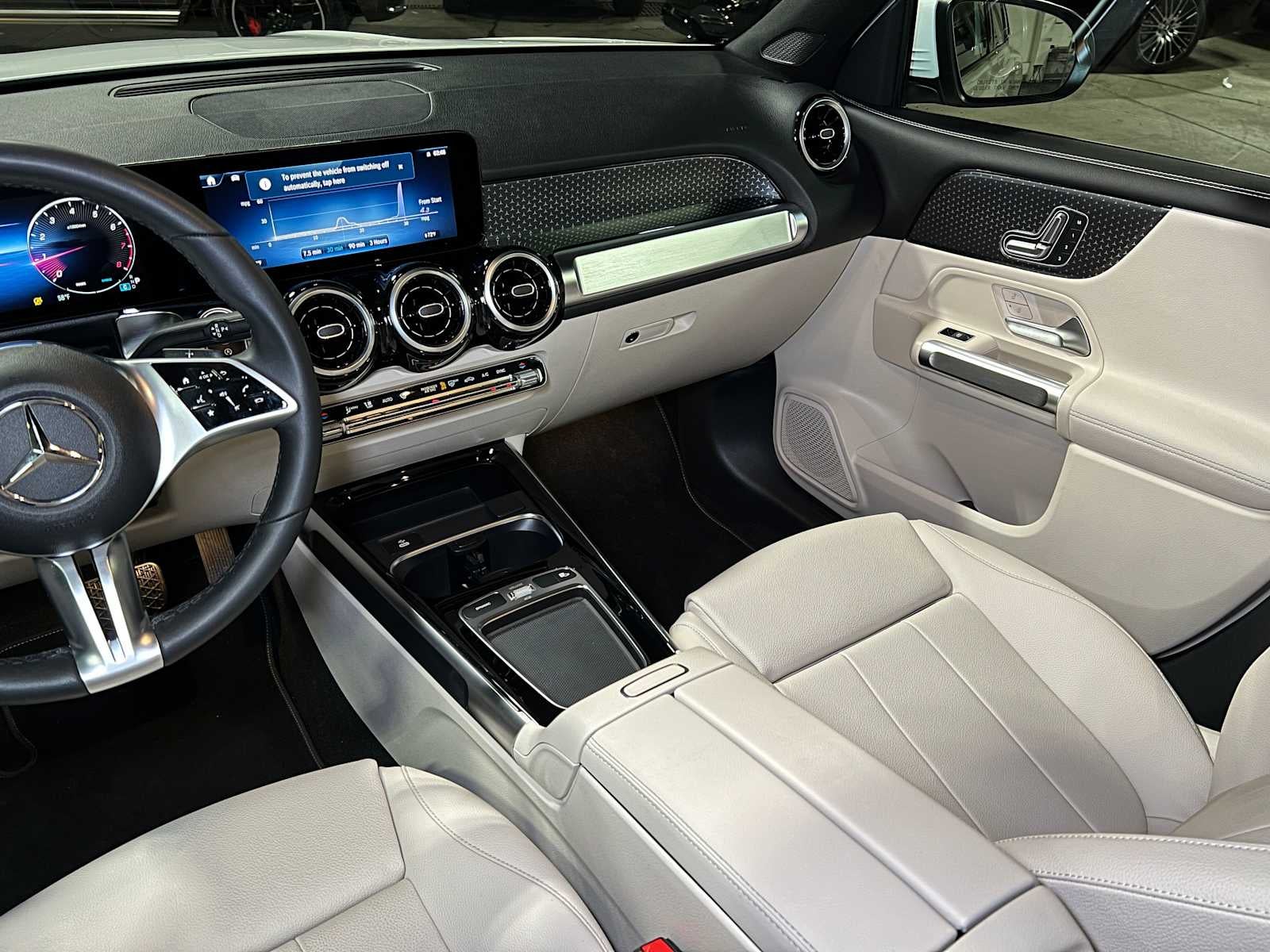 2025 Mercedes-Benz GLB GLB 250