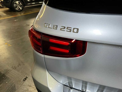 2025 Mercedes-Benz GLB GLB 250