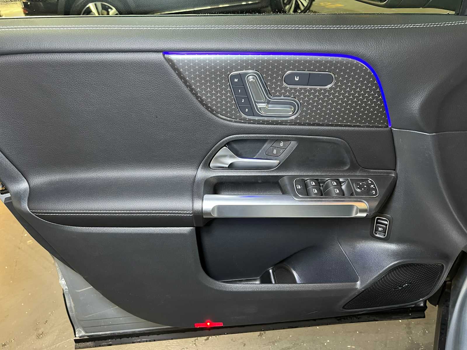 2025 Mercedes-Benz GLB GLB 250