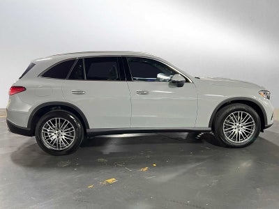 2025 Mercedes-Benz GLC GLC 300