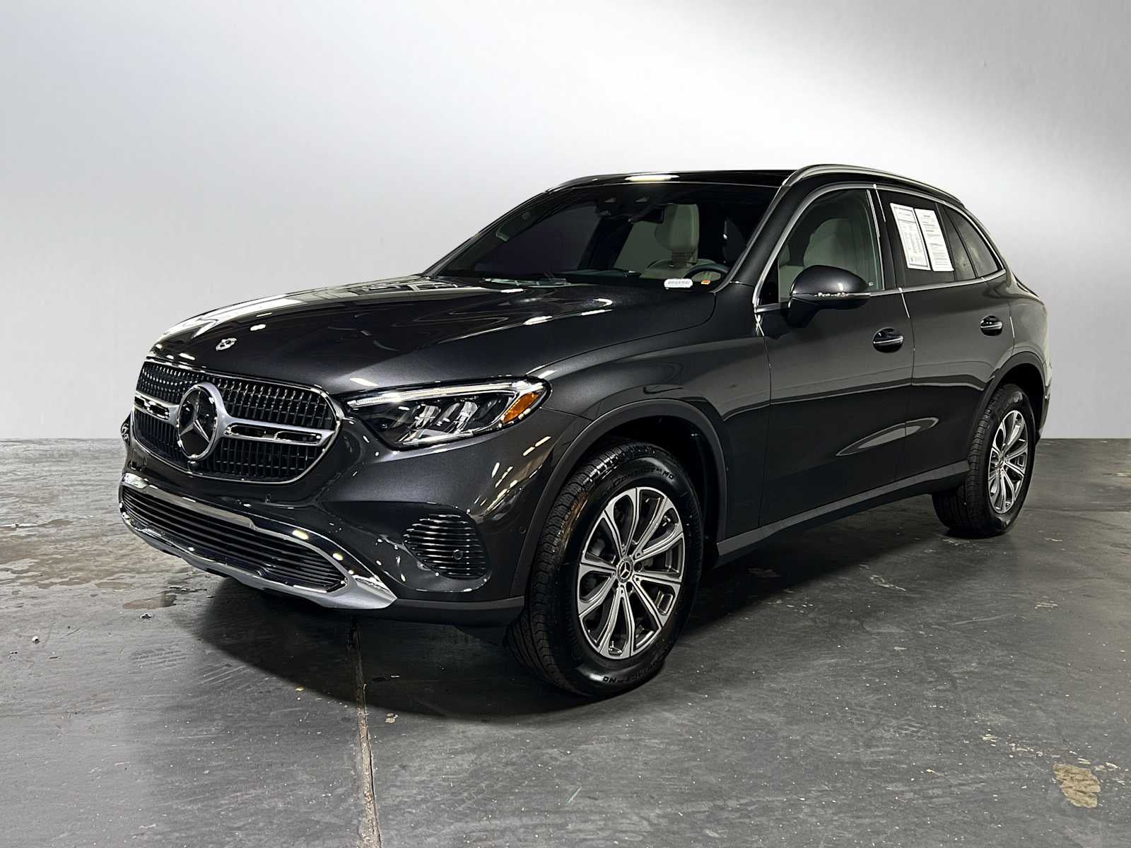 2025 Mercedes-Benz GLC GLC 300