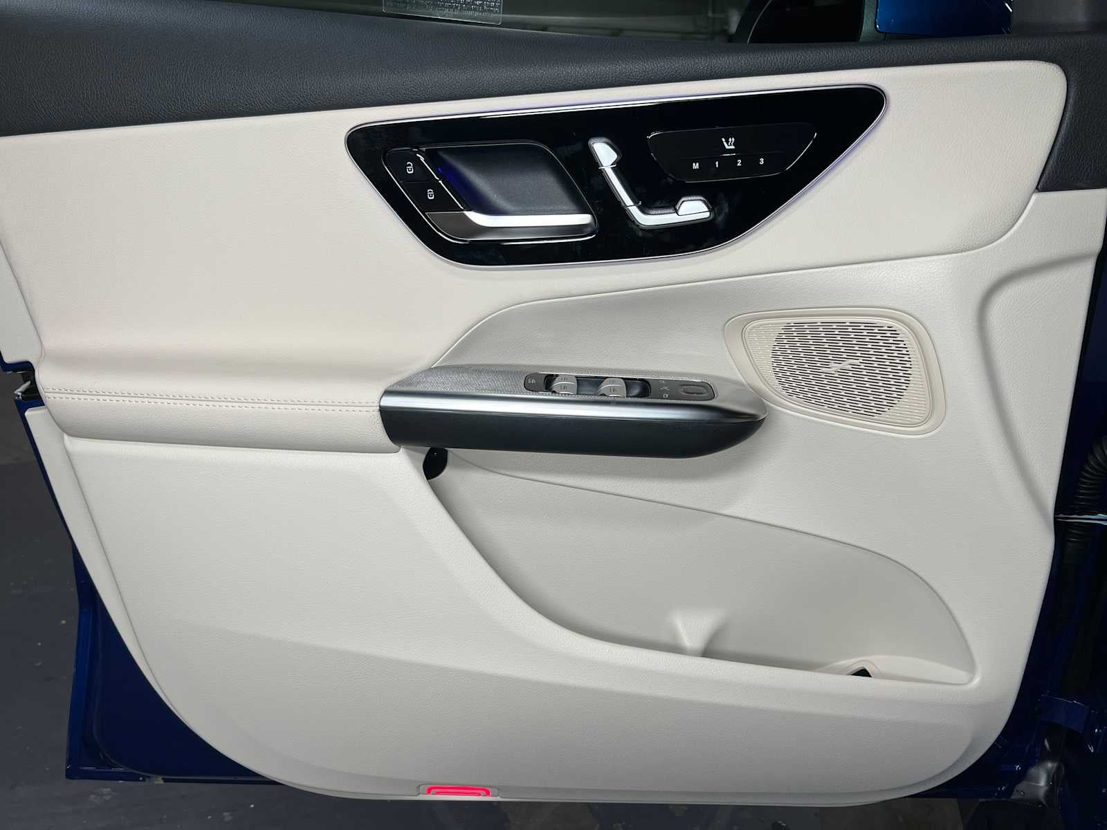 2025 Mercedes-Benz GLC GLC 300