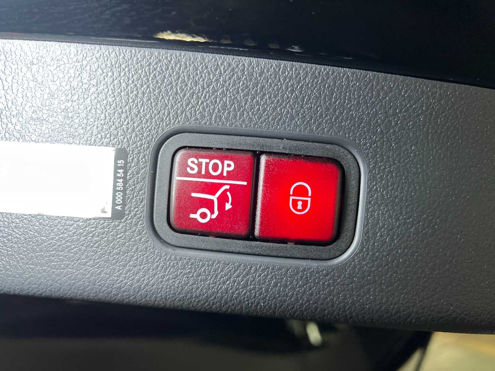 2025 Mercedes-Benz GLC GLC 300