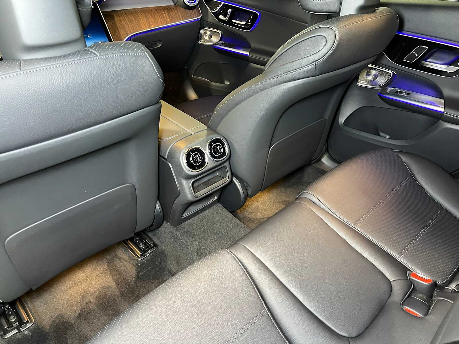 2025 Mercedes-Benz GLC GLC 300