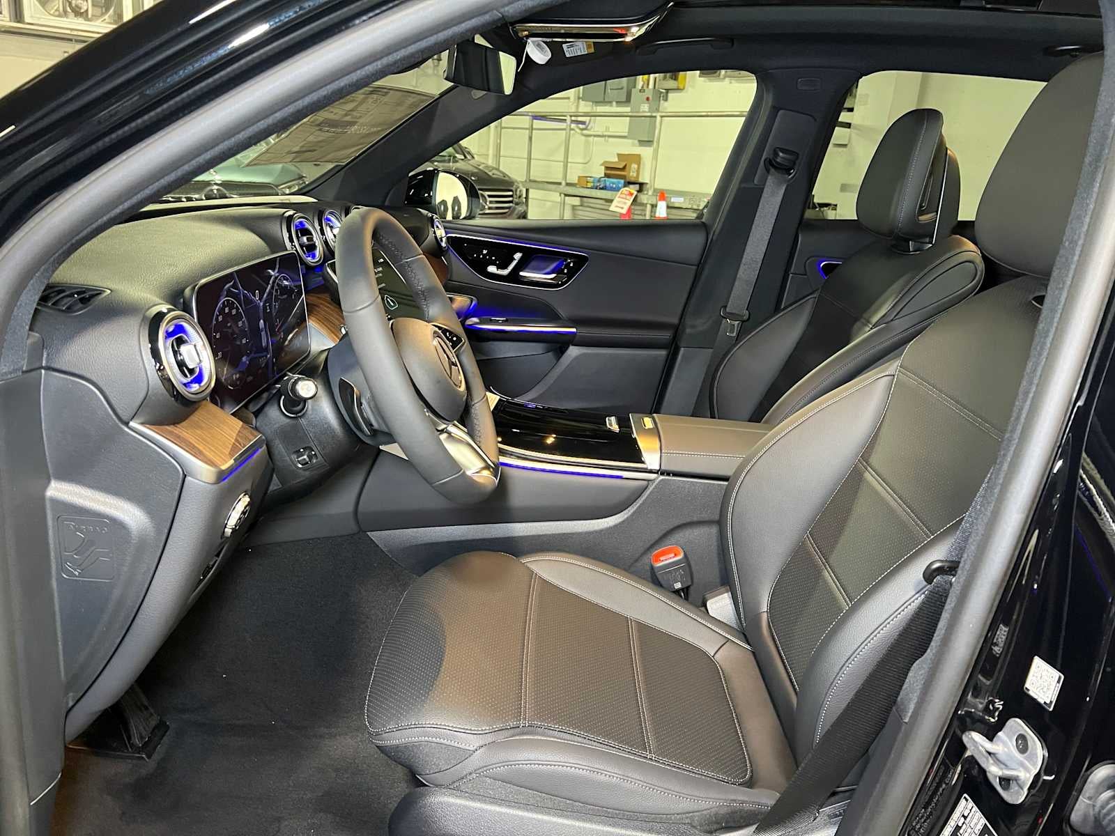 2025 Mercedes-Benz GLC GLC 300