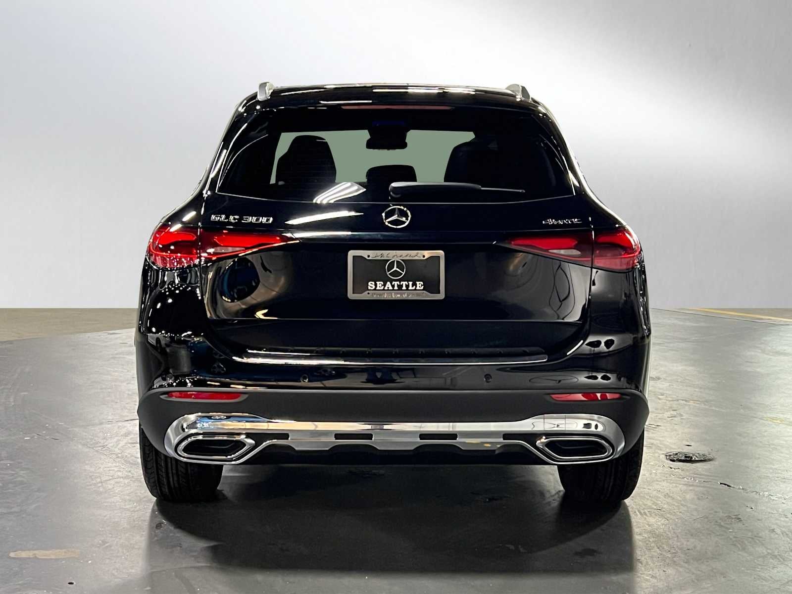 2025 Mercedes-Benz GLC GLC 300
