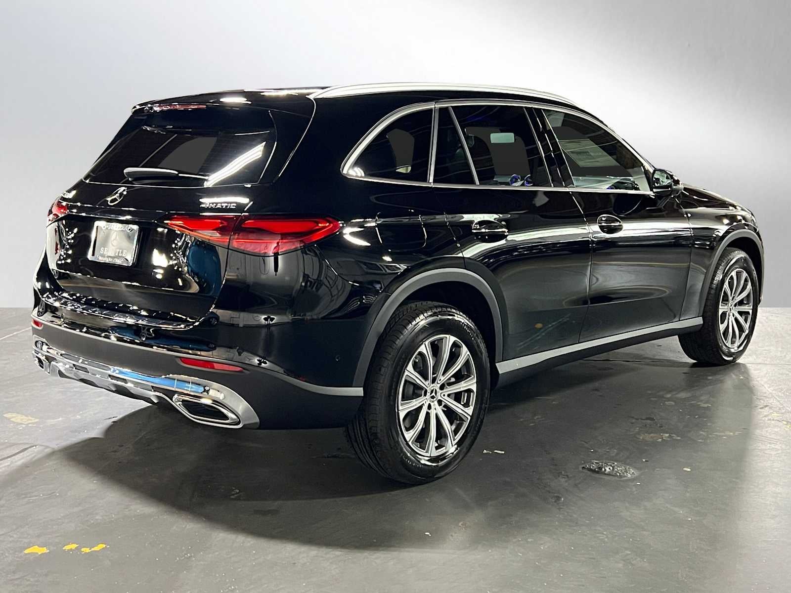 2025 Mercedes-Benz GLC GLC 300