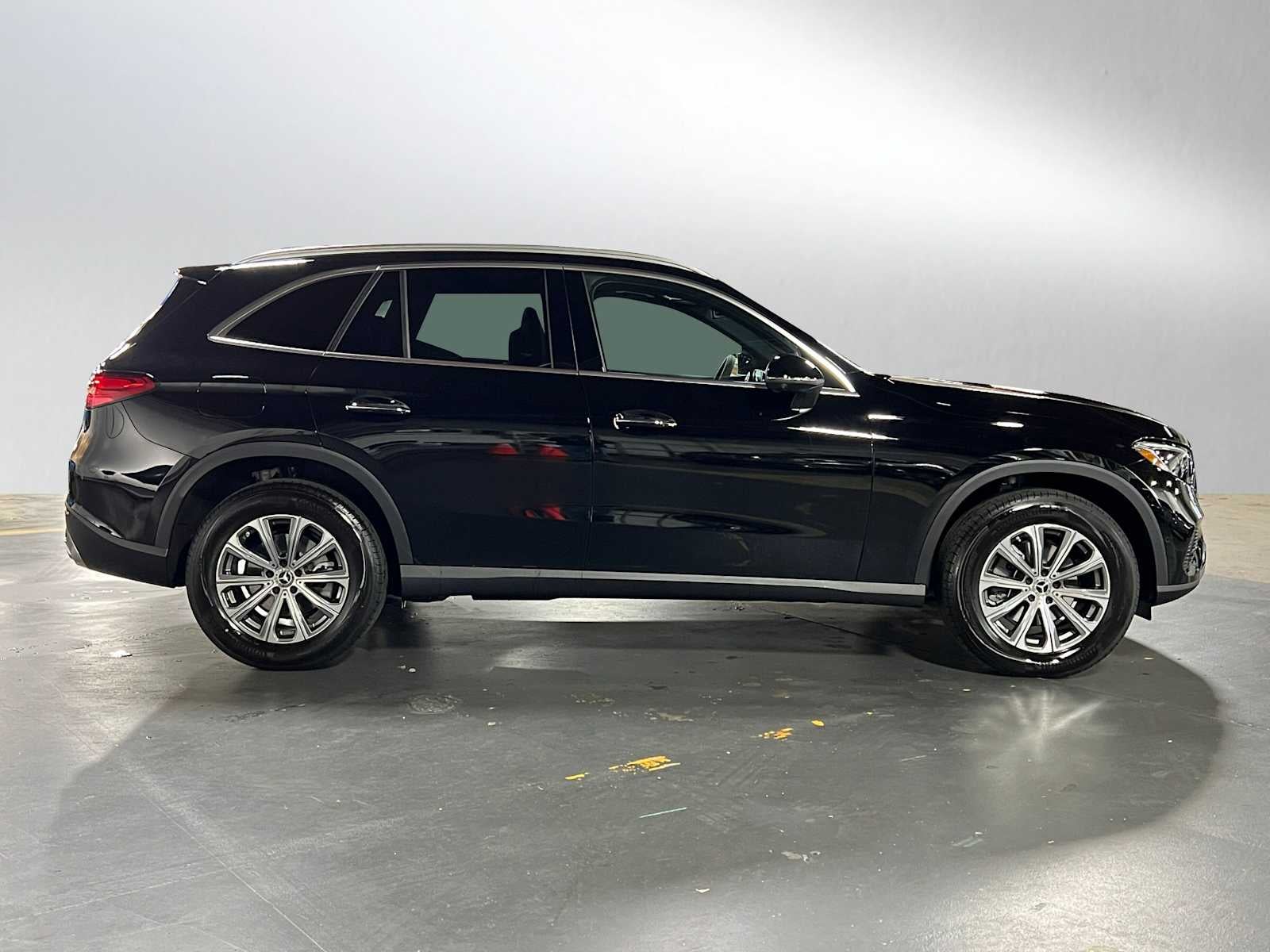 2025 Mercedes-Benz GLC GLC 300