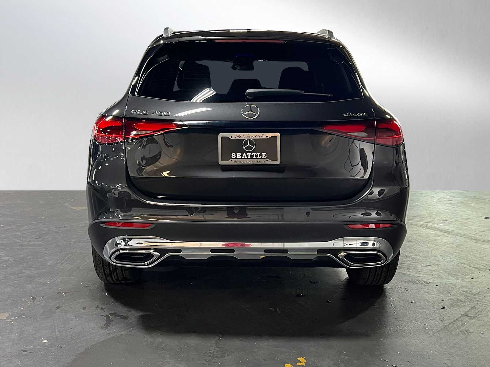 2025 Mercedes-Benz GLC GLC 300