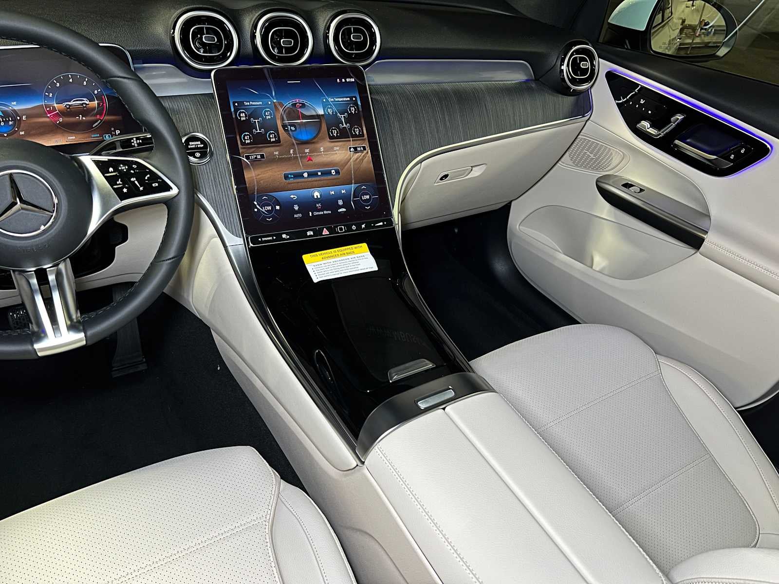 2025 Mercedes-Benz GLC GLC 300