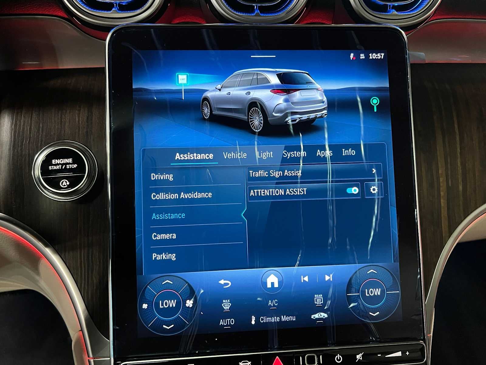 2025 Mercedes-Benz GLC GLC 300