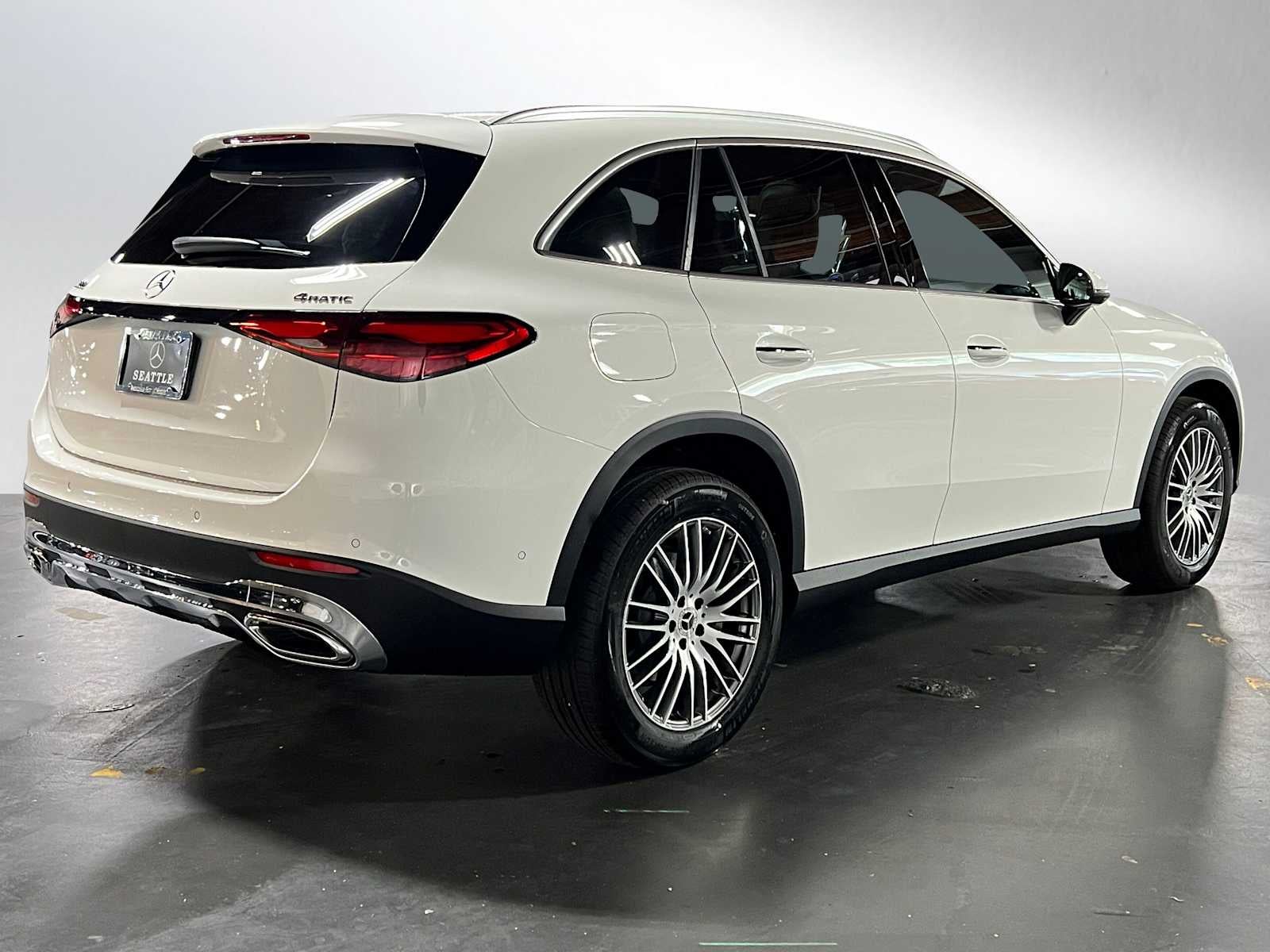 2025 Mercedes-Benz GLC GLC 300