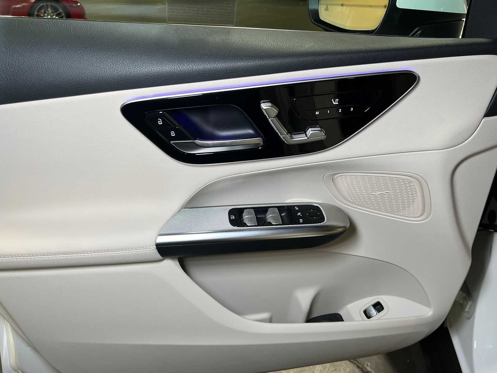 2025 Mercedes-Benz GLC GLC 300