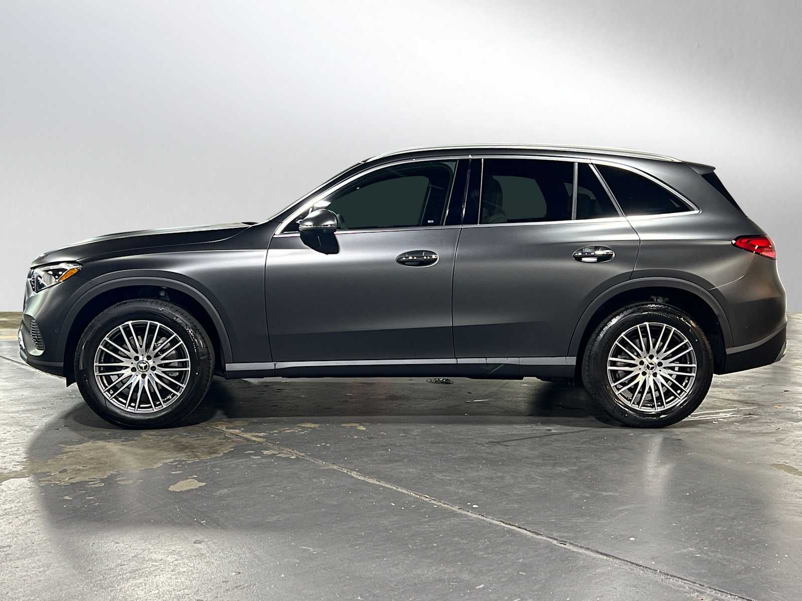 2025 Mercedes-Benz GLC GLC 300