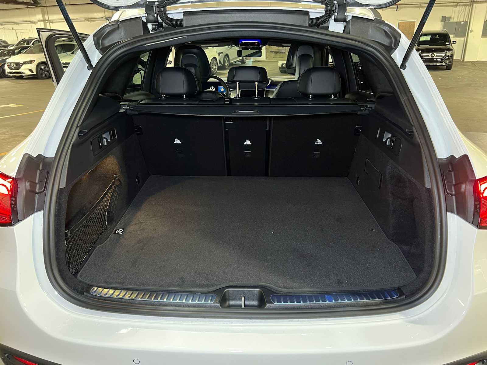 2025 Mercedes-Benz GLC GLC 300