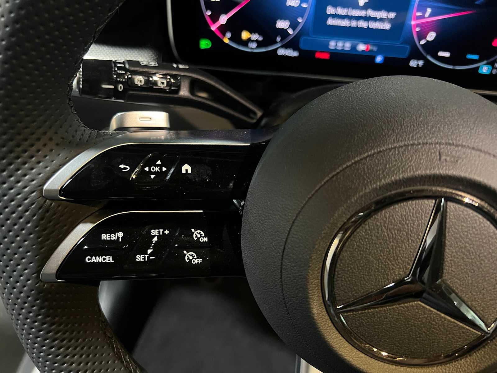 2025 Mercedes-Benz GLC GLC 300