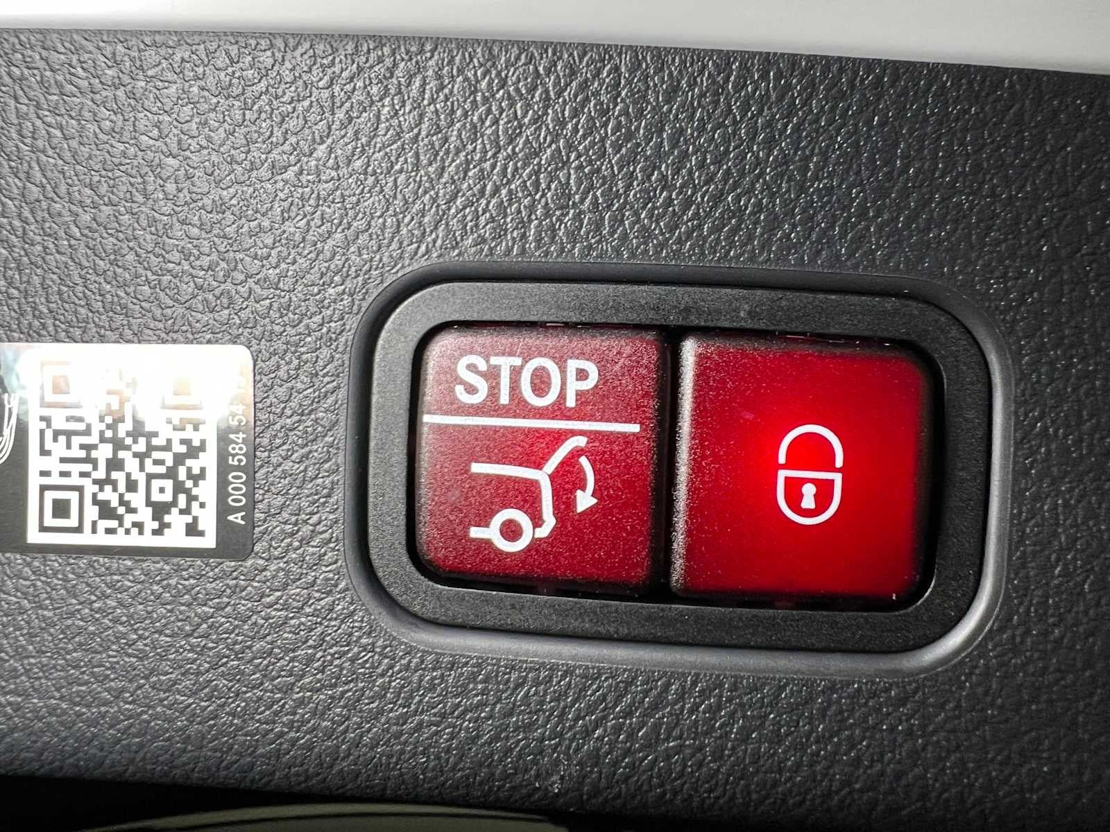 2025 Mercedes-Benz GLC GLC 300