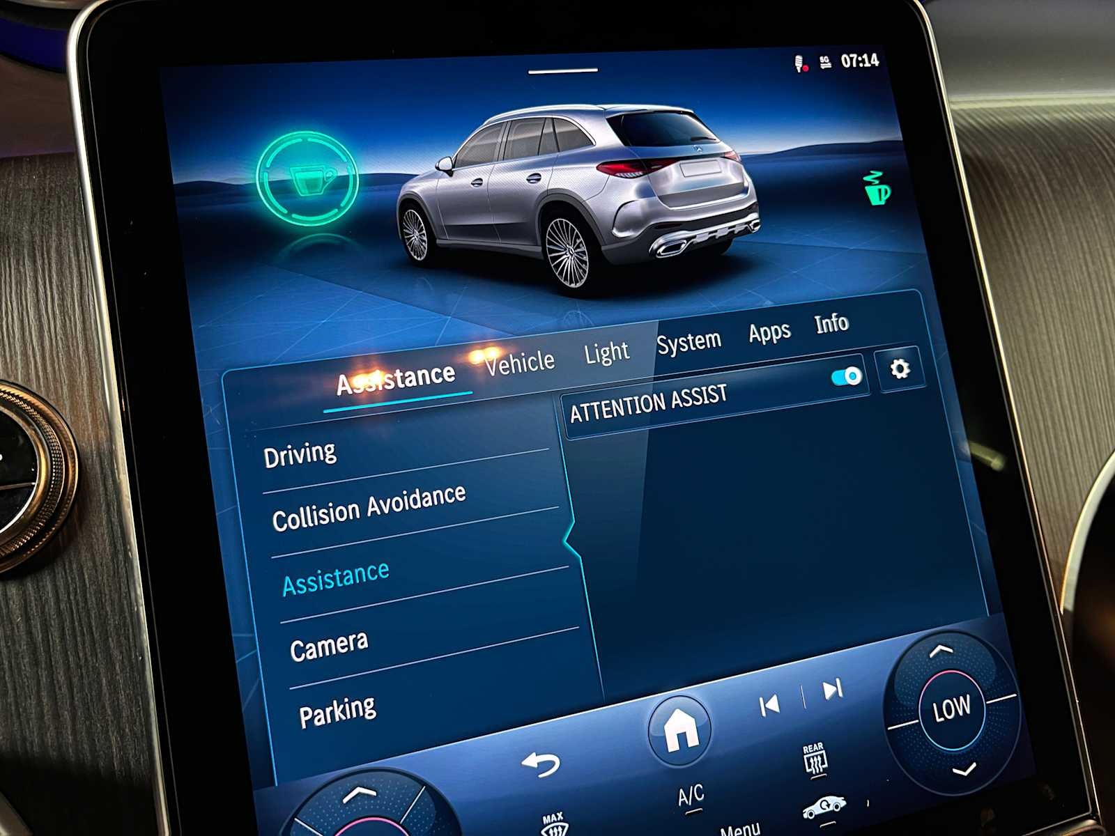 2026 Mercedes-Benz GLC GLC 300