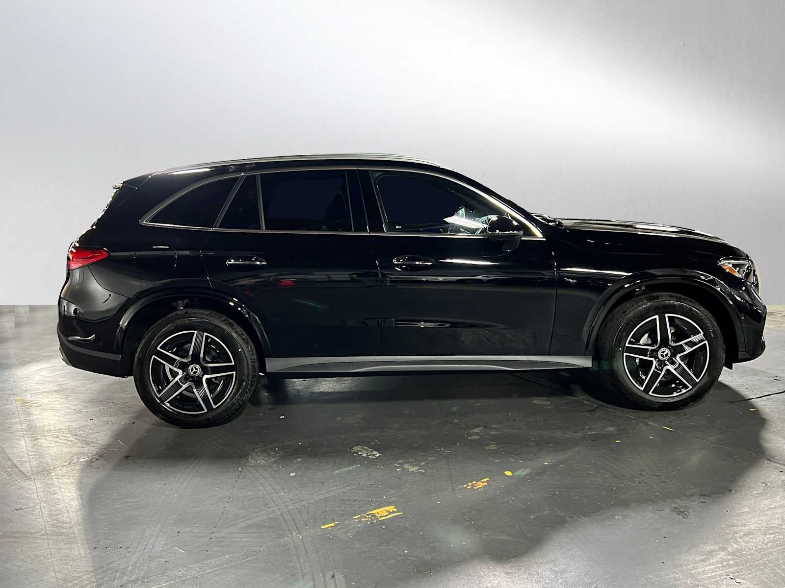 2025 Mercedes-Benz GLC GLC 300