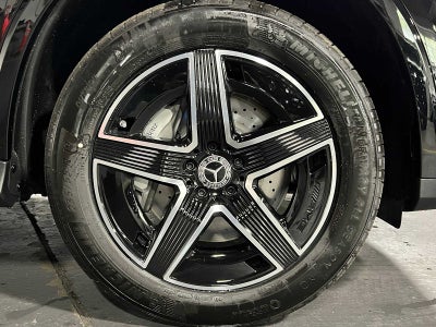 2025 Mercedes-Benz GLC GLC 300