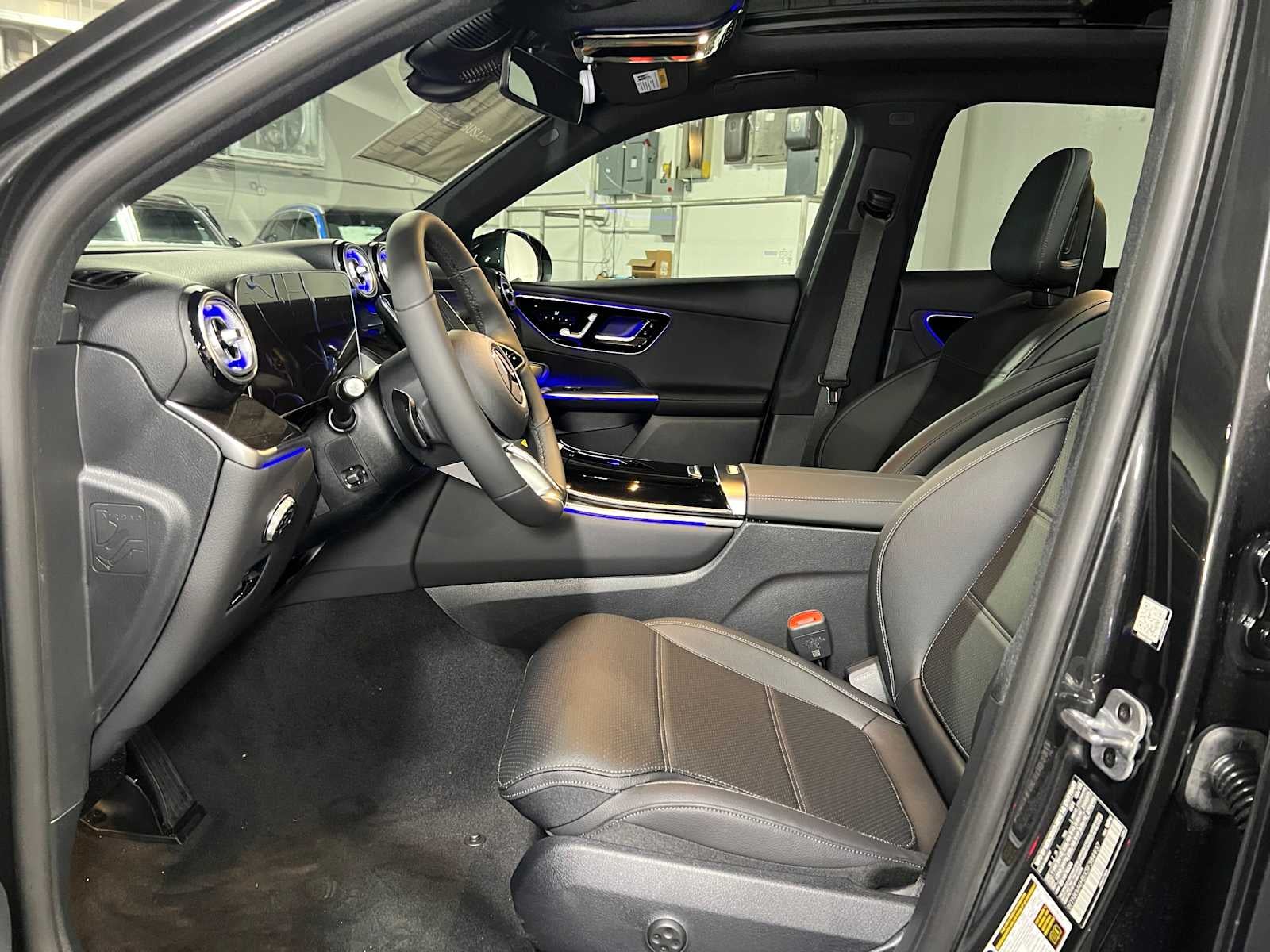 2025 Mercedes-Benz GLC GLC 300