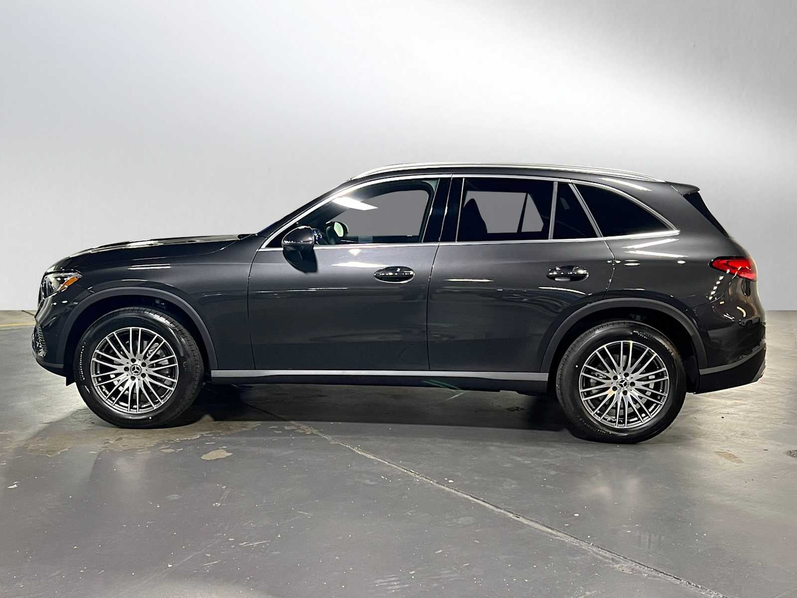 2025 Mercedes-Benz GLC GLC 300