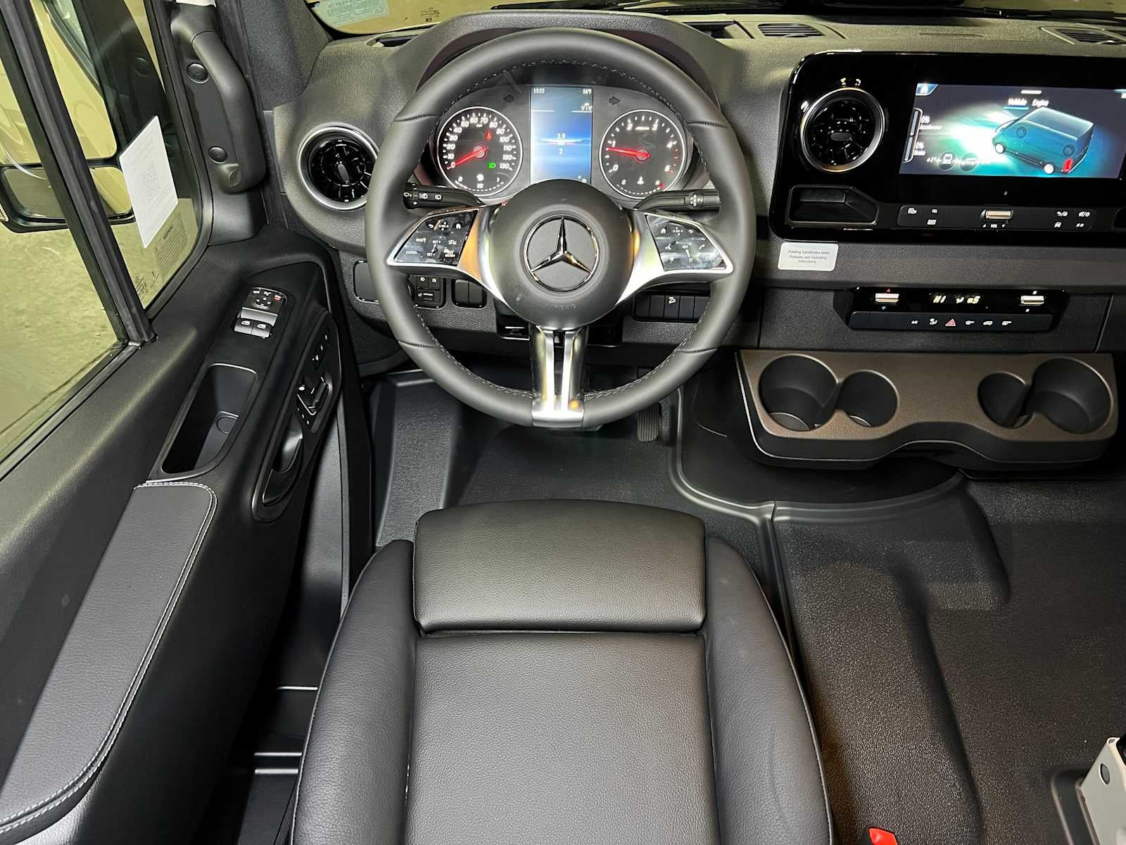 2026 Mercedes-Benz Sprinter 2500 Standard Roof I4 Diesel HO 144" AWD