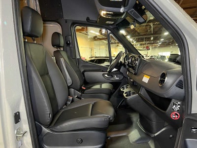 2026 Mercedes-Benz Sprinter 2500 Standard Roof I4 Diesel HO 144" AWD