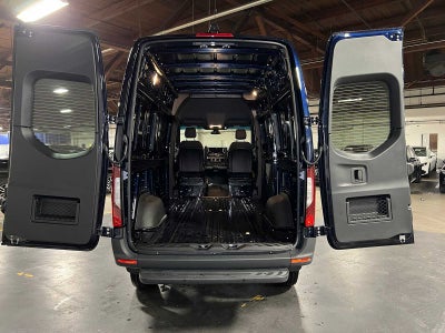 2026 Mercedes-Benz Sprinter 2500 Standard Roof I4 Diesel HO 144" AWD