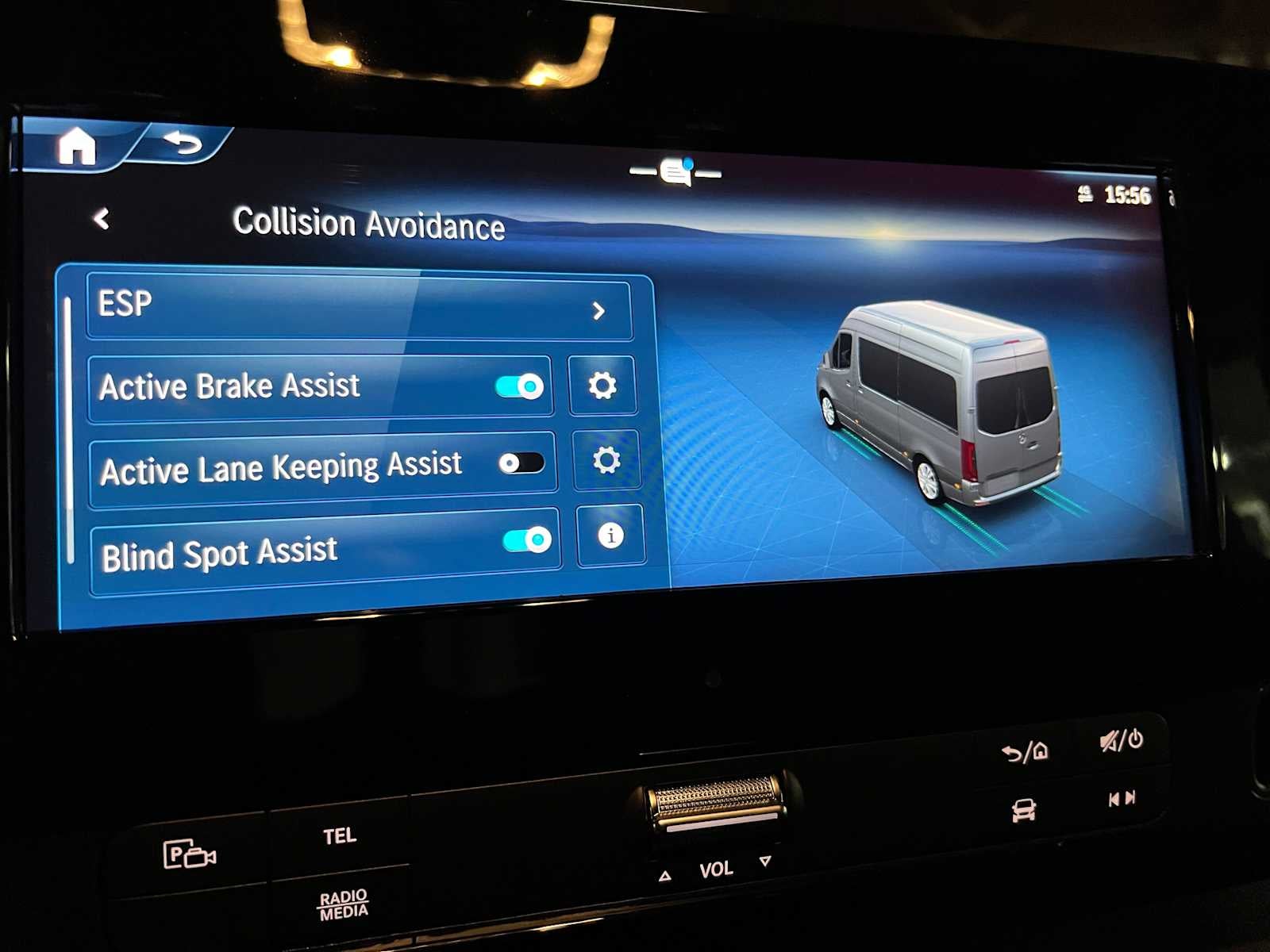 2026 Mercedes-Benz Sprinter 2500 Standard Roof I4 Diesel HO 144" AWD