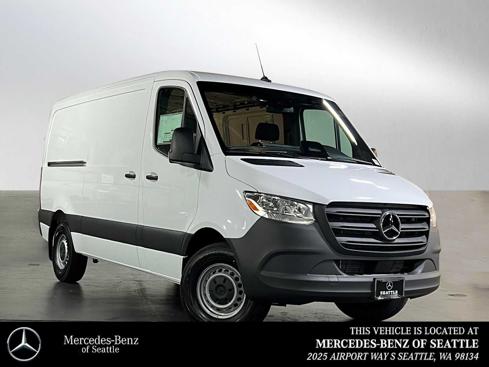 2025 Mercedes-Benz Sprinter 2500 Standard Roof I4 Diesel 144" RWD