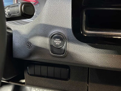 2025 Mercedes-Benz Sprinter 2500 Standard Roof I4 Diesel 144" RWD