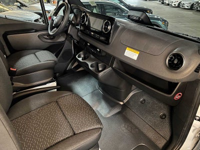 2026 Mercedes-Benz Sprinter 2500 Standard Roof I4 Diesel 144" RWD