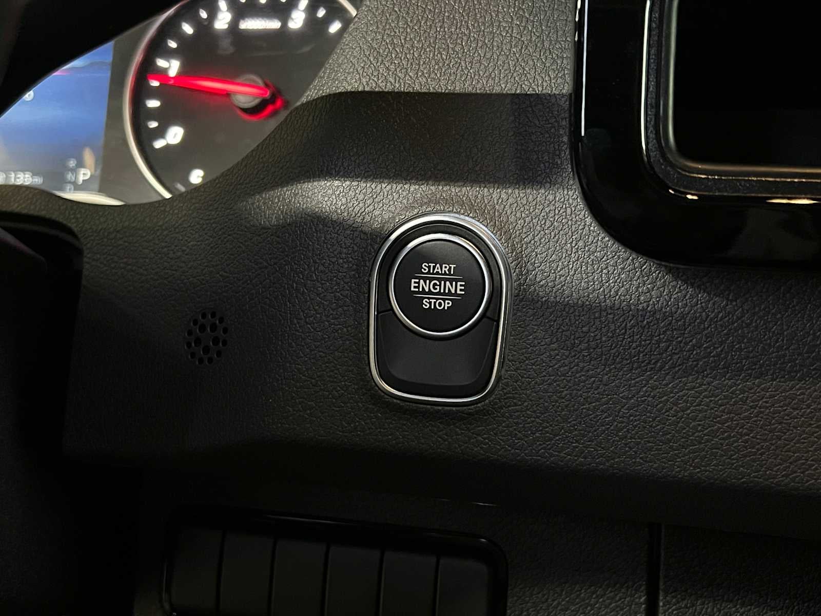 2025 Mercedes-Benz Sprinter 2500 Standard Roof I4 Diesel 144" RWD