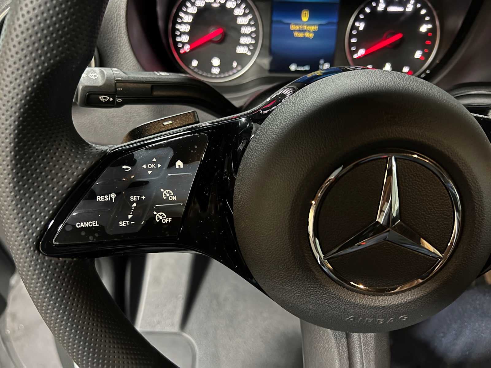 2025 Mercedes-Benz Sprinter 2500 Standard Roof I4 Diesel 144" RWD