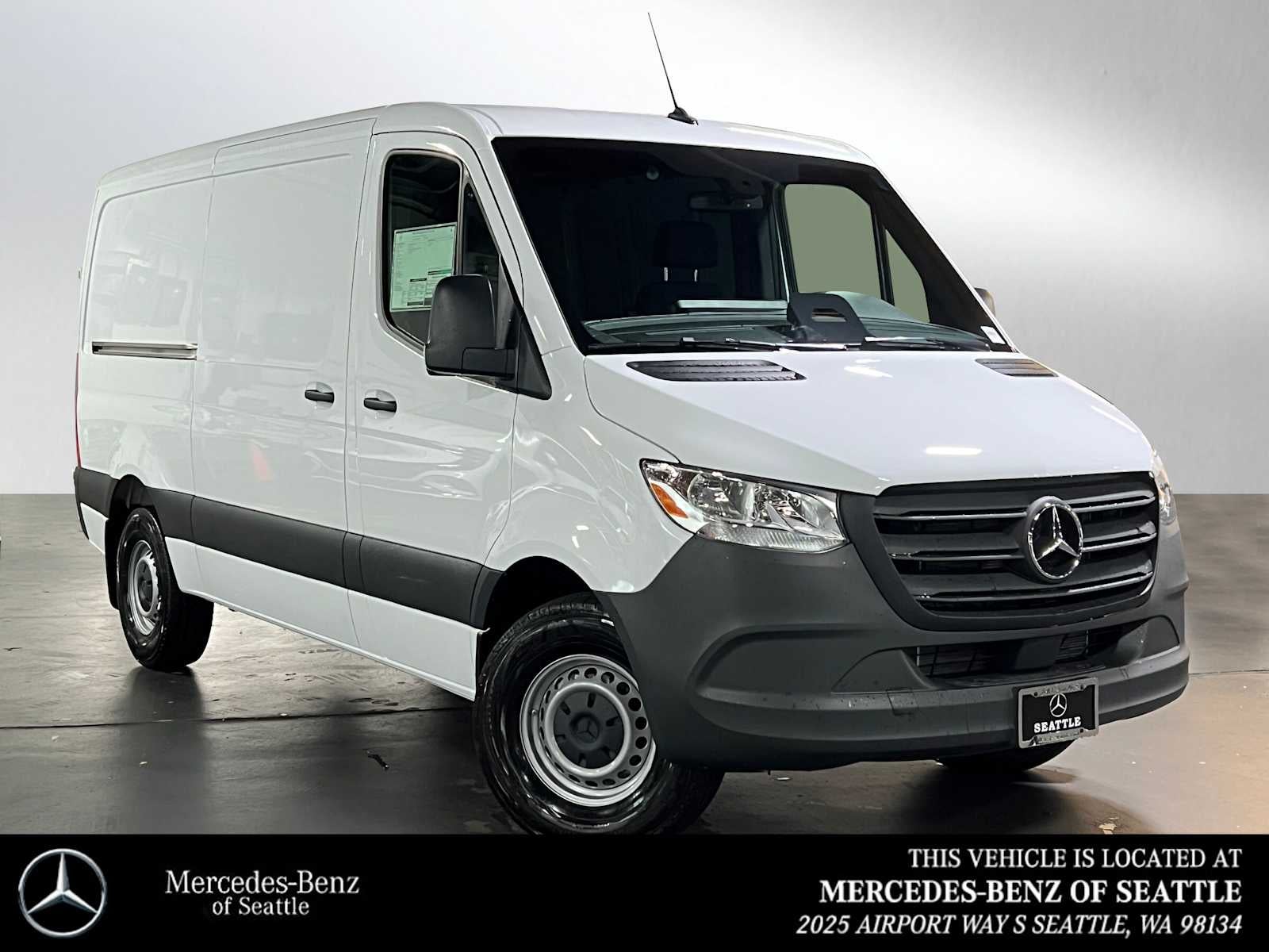 2025 Mercedes-Benz Sprinter 2500 Standard Roof I4 Diesel 144" RWD