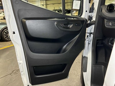 2025 Mercedes-Benz Sprinter 2500 Standard Roof I4 Diesel 144" RWD