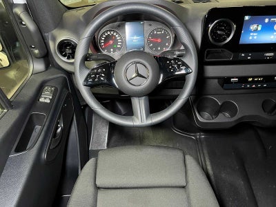 2025 Mercedes-Benz Sprinter 2500 Standard Roof I4 Diesel 144" RWD