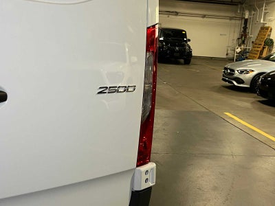 2025 Mercedes-Benz Sprinter 2500 Standard Roof I4 Diesel 144" RWD