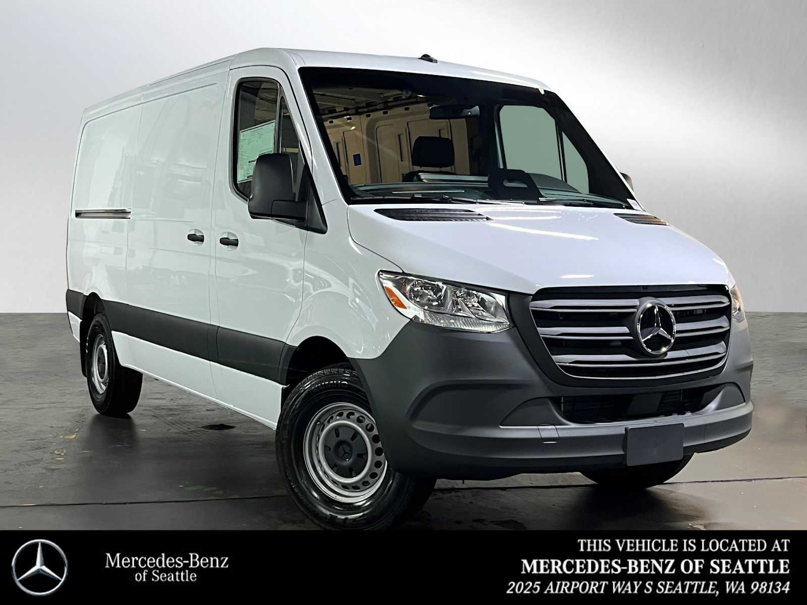 2025 Mercedes-Benz Sprinter 2500 Standard Roof I4 Diesel 144" RWD