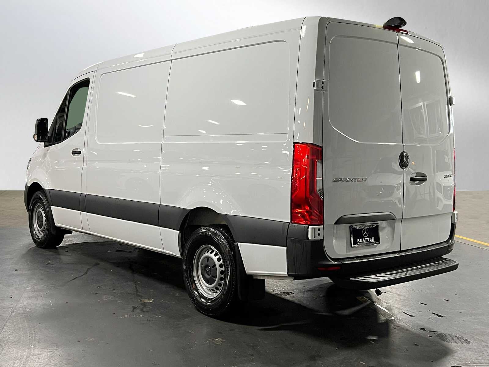 2025 Mercedes-Benz Sprinter 2500 Standard Roof I4 Diesel 144" RWD