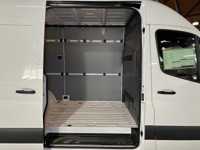 2025 Mercedes-Benz Sprinter 2500 Standard Roof I4 Diesel 144" RWD
