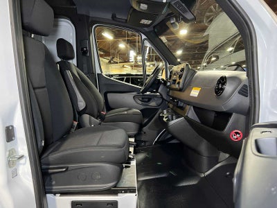 2025 Mercedes-Benz Sprinter 2500 Standard Roof I4 Diesel 144" RWD