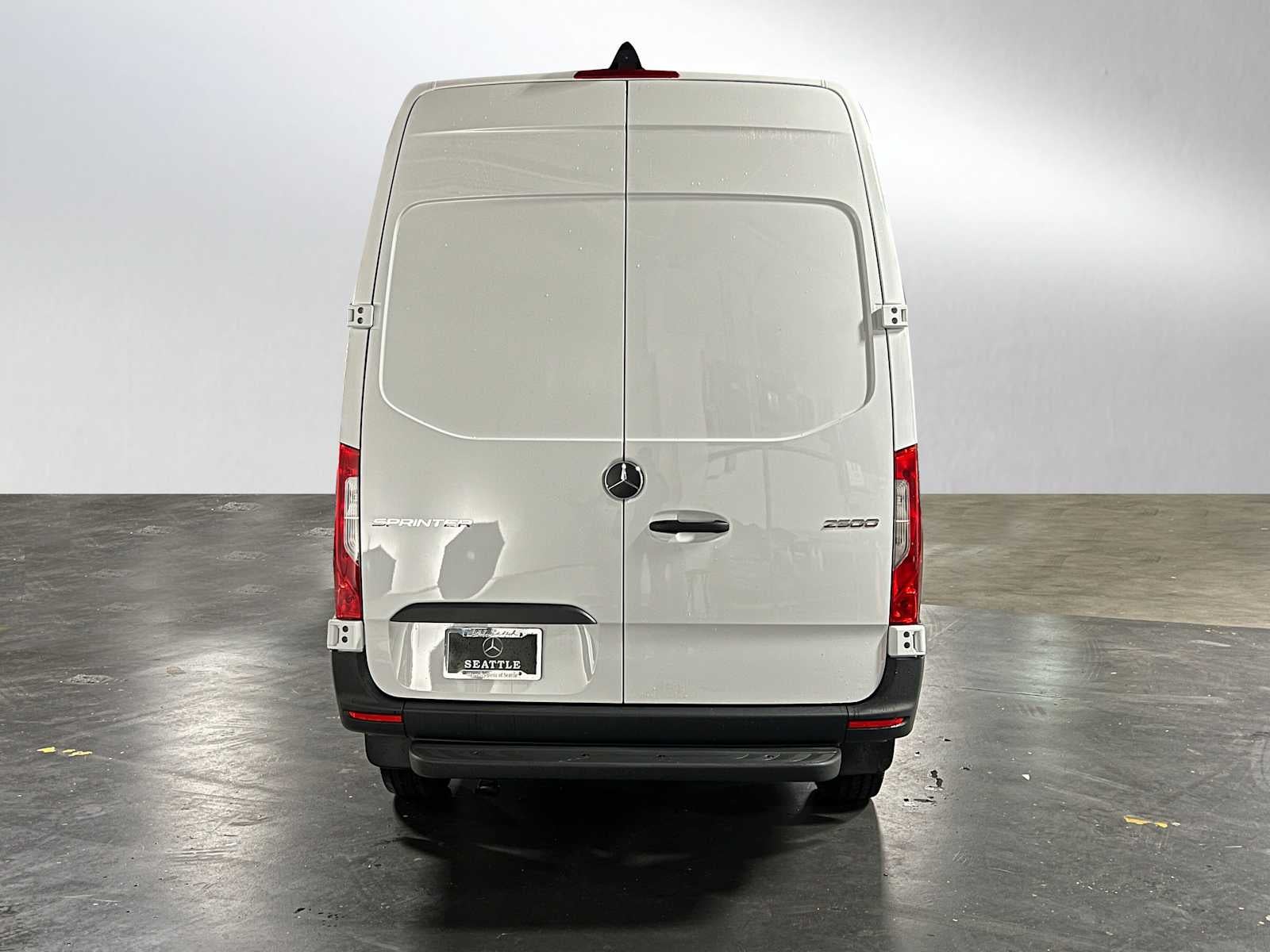 2025 Mercedes-Benz Sprinter 2500 Standard Roof I4 Diesel 144" RWD