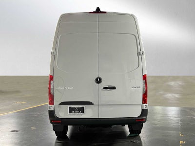 2025 Mercedes-Benz Sprinter 2500 Standard Roof I4 Diesel 144" RWD
